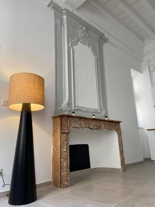 Appartement Avec Ventilateurs Proche Du Palais Des Papes 아비뇽 외부 사진